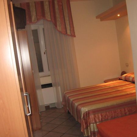 Parco Sogni D'Oro Aparthotel Montella Buitenkant foto